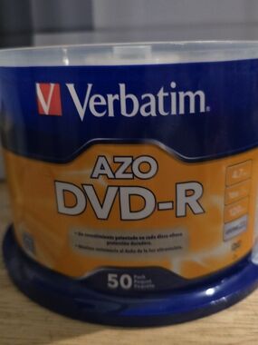 Verbatim AZO DVD-R 50-Pack - Blue and Orange Spindle